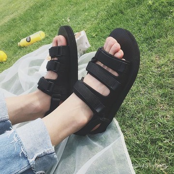 臺灣🚍8H出🉑網紅涼拖鞋男夏室外時尚一字韓版潮流情侶學生防滑休閒沙灘鞋爆款