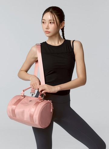 Glossy 2 Ways 光感圓筒包｜共3色｜XUK5AB1619