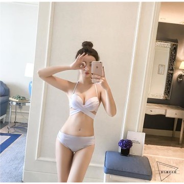 2026夏季泳衣女仙女范性感露背小胸聚攏純欲風分體式比基尼三件套