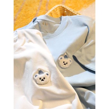 Upch 圓圓的耳朵,胖胖的腦袋 簡約休閑刺繡上衣t恤刺繡男女寬松夏