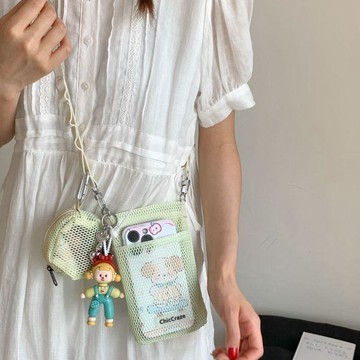 夏天小包包女 時尚百搭簡約鏤空沙網單肩包少女斜挎手機包 收納包 遊泳收納包 大容量 紗網 手機包斜背包 可愛手機包
