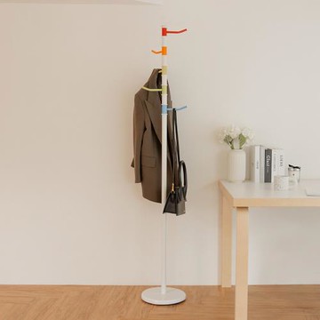 【ikloo】 繽紛旋轉衣帽架/掛衣架