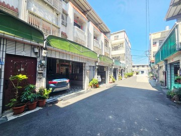 專任&草屯優質社區溫馨車庫美透天｜南投縣草屯鎮復興路