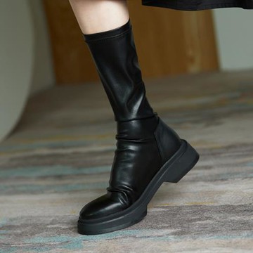 非侈原創chi厚底圓頭中筒彈力靴