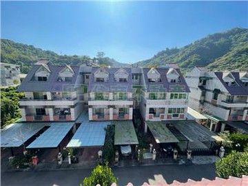 霧峰｜天青山嵐雙車位休閒度假別墅｜台中市霧峰區民生路