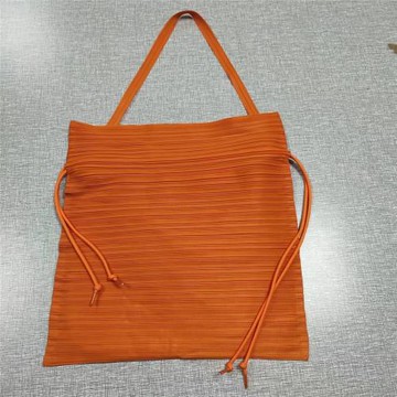 新款山宅褶皺手提包 大容量時尚斜挎包