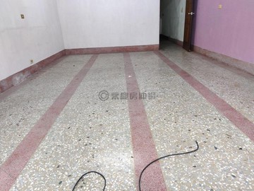 《六合夜市商圈》【美麗島捷運站】◆優質透天｜高雄市新興區林森一路