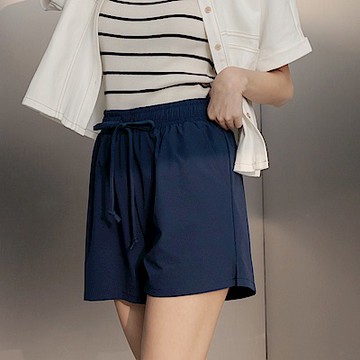 OB嚴選中大尺碼-涼感．抗UV鬆緊抽繩冰河系防曬短褲《BA7477》