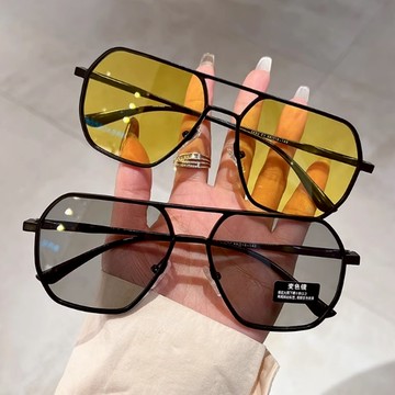 墨鏡  太陽眼鏡 韓系質感熱門款 感光變色墨鏡 最新網紅款新潮流行 百搭 抗UV400 太陽眼鏡74126