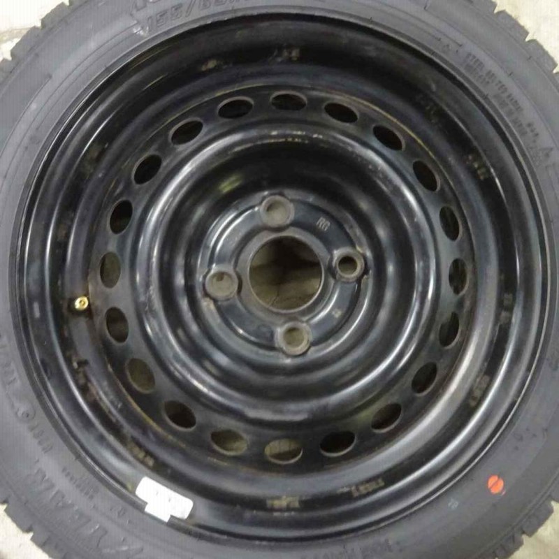 155/65R14 スタッドレス4本　ダイハツ純正ホイール アイスナビ8 溝アリ　早い者勝ち 155/65R14 スタッドレス4本 ダイハツ純正ホイール アイスナビ8 溝アリ