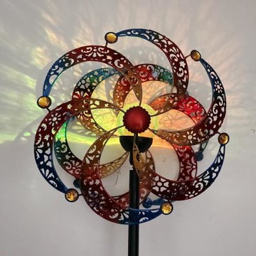 金屬鐵藝創意花園庭院景觀旋轉戶外裝飾太陽能燈弦月風車