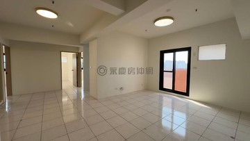 新莊高中、福山國中｜高樓景觀｜３＋１房平車｜高雄市左營區民族一路