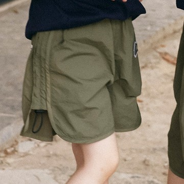 Y B S - 防潑水速乾輕薄側抓皺短褲-親子款-綠色