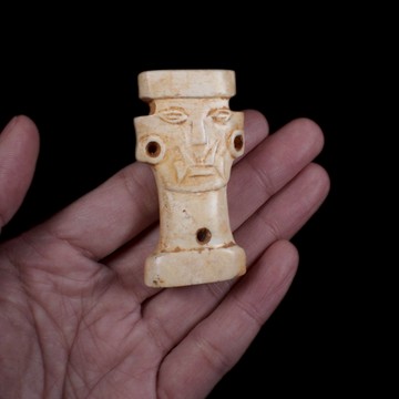 《博古珍藏》河磨玉雕神祖首像玉飾把玩．32公克．石家河文化器型．項鍊佩飾．早期收藏．老件文物．感恩特賣．超值回饋