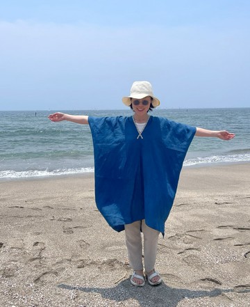 隨風搖曳的優雅法國亞麻藍染連帽洋裝 French Linen Dress JAPANBLUE 藍染