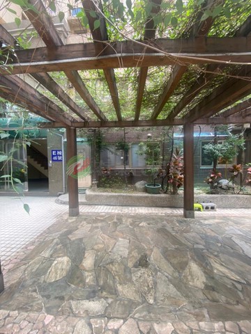 一樓挑高店鋪＋平車｜滿租 35,000｜桃園市龜山區大同路