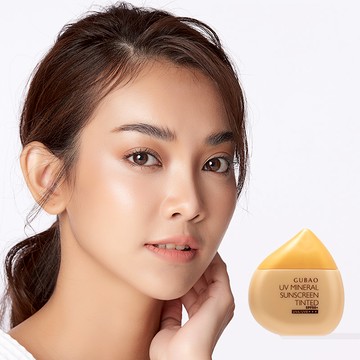 微遮瑕潤色 奈米級物理防曬乳SPF50+，控油柔膚配方30ml （任選三件85折）