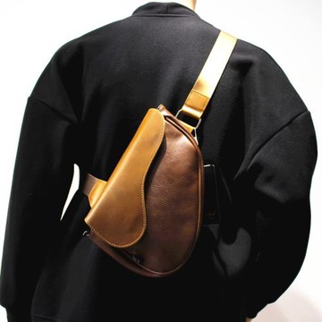 threebox潮牌胸包男休閑日系單肩包小眾背包斜挎包潮流男士手機包