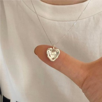 S925純銀愛心字母吊墜項鏈女韓版鎖骨鏈百搭簡約風