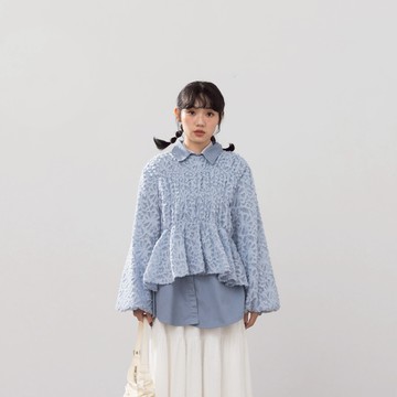 QUEENSHOP_F 女裝 立體羽毛鏤空設計傘擺長袖上衣 三色售 現+預 【01099149】