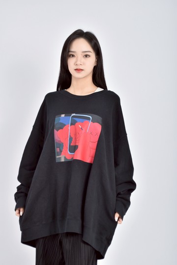 (4XL（含）以上) uniqlo棉質KAWS聯名純棉大學T黑色長袖上衣