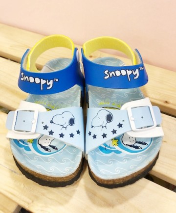 【震撼精品百貨】史奴比Peanuts Snoopy ~台灣製史奴比正版兒童勃肯涼鞋-淺藍(13-17號)