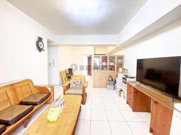 低於行情!太原車站冠國王朝大三房兩衛+大車位｜台中市北屯區太原路三段