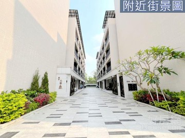 近橋科《龍廷大學森》全新未住 4房雙車墅｜高雄市楠梓區芎林一街