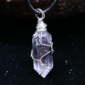 如鴻天然白水晶原石雙尖六棱柱閃靈鉆吊墜石頭男女款掛件禮物