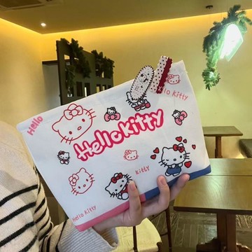 ✨臺灣出貨✨2025原創新款Kitty大容量化妝包便攜旅行可愛收納包口紅內衣收納