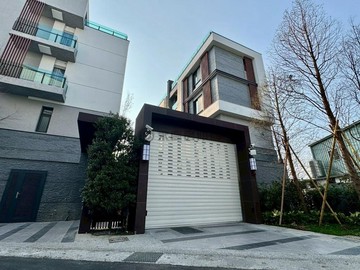 【14期水湳經貿全新「帝闊大玥」雙車電梯別墅】｜台中市西屯區同志巷