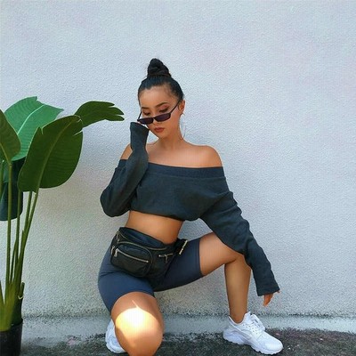 レディース 韓国ファッション スウェット へそ出し 肌見せ ショート丈 オフショルダー 肩出し 肩見せ 秋 冬 長袖 トレーナー トップス ダンス クール かっこい 通販 Lineポイント最大0 5 Get Lineショッピング