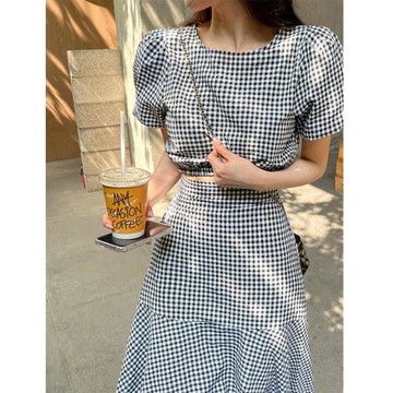 時尚套裝女撞色格子泡泡袖短款襯衫女夏季復古高腰顯瘦A字包臀裙