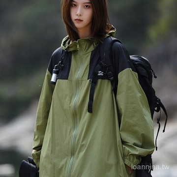 默契滿分💯 美式戶外防曬衣新款男女寬鬆休閑復古連帽印花撞色輕薄透氣沖鋒衣 OXA9