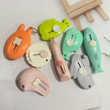[沐沐屋] 造型可愛迷你小刀 開箱 拆封 拆信 方便攜帶T