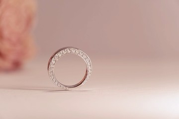 側雙面鋯石戒指