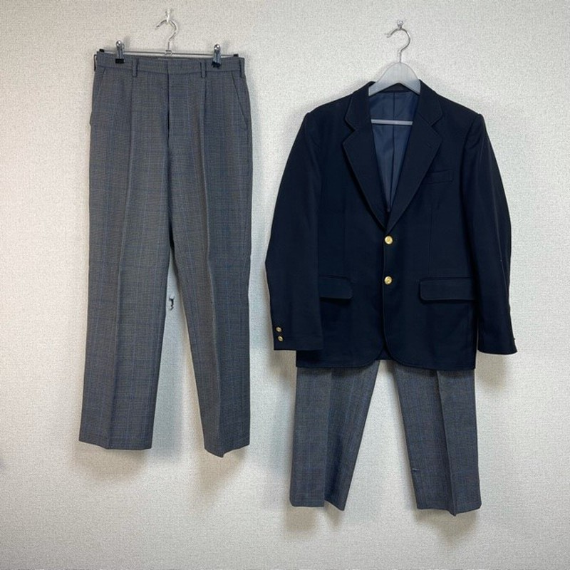 新田学園中学、男子制服