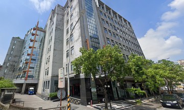 華隆方正優質✨廠辦✨+大車位✨喜歡出價來談!｜新北市中和區建康路