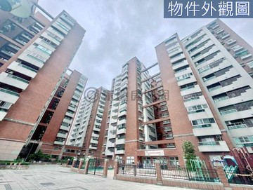 岡山蛋黃區勵志新城乙區高樓河景３房平車88495｜高雄市岡山區河堤路二段