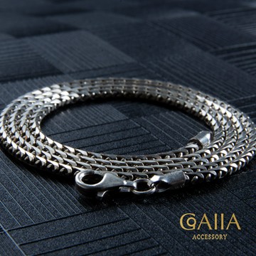 S925。俐落銀鍊。2.4mm | XI