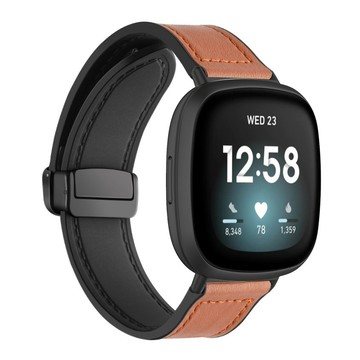 適用 Fitbit Versa1/2/3/4 矽膠貼皮 sense1/2 磁吸錶帶 瘋馬紋折疊扣 錶帶