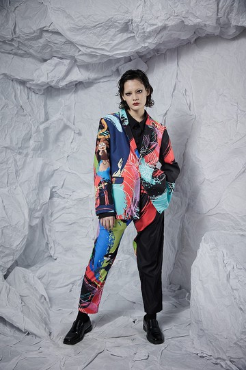 INF 22SS 蒙太奇印花短西裝外套