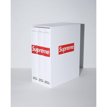 AirRoom 正品現貨 2024SS SUPREME 30 YEARS: T-SHIRTS 目錄 書 30週年 紀念書