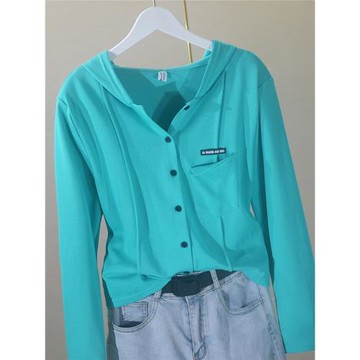 2025女款春秋新款洋氣連帽內搭上衣微胖遮肚子減齡大碼寬松短外套