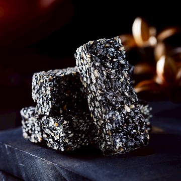 紅豆食府 黑芝麻酥糖~同區任選$168/1盒，$799/5盒，$1549/10盒，$4550/30盒，$7399/50盒