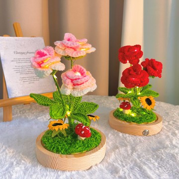 手作鉤織玫瑰夜燈