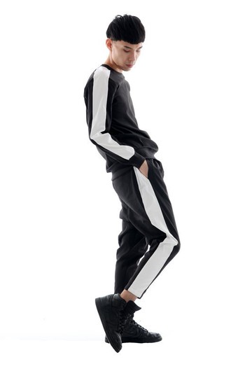 Sevenfold 2013 A/W black/white (Sleeve) splicing sport sweater 黑白(袖子)剪接運動上衣