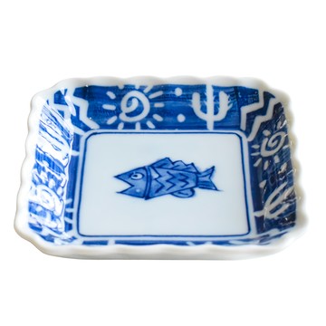 佐和陶瓷國際有限公司 繪魚角形珍味碟 日本製 50ml  1個  9 x 1.7cm  繪魚