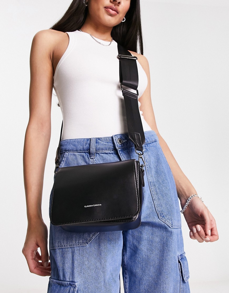 Claudia canova shopper 2025