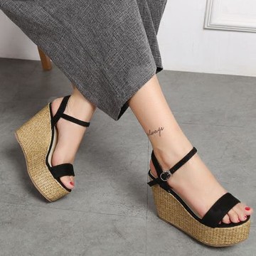 2025韓版新款女夏季坡跟涼鞋防滑防水臺學生鞋超高跟厚底松糕女鞋